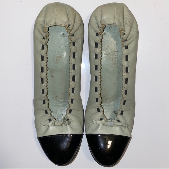 Chanel Seafoam Green Patent Toe Ballet Flats - Picture 4 of 17